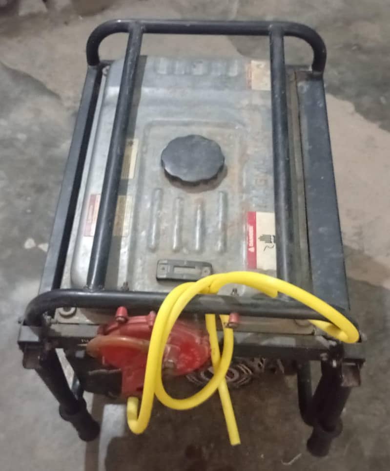 generator 8