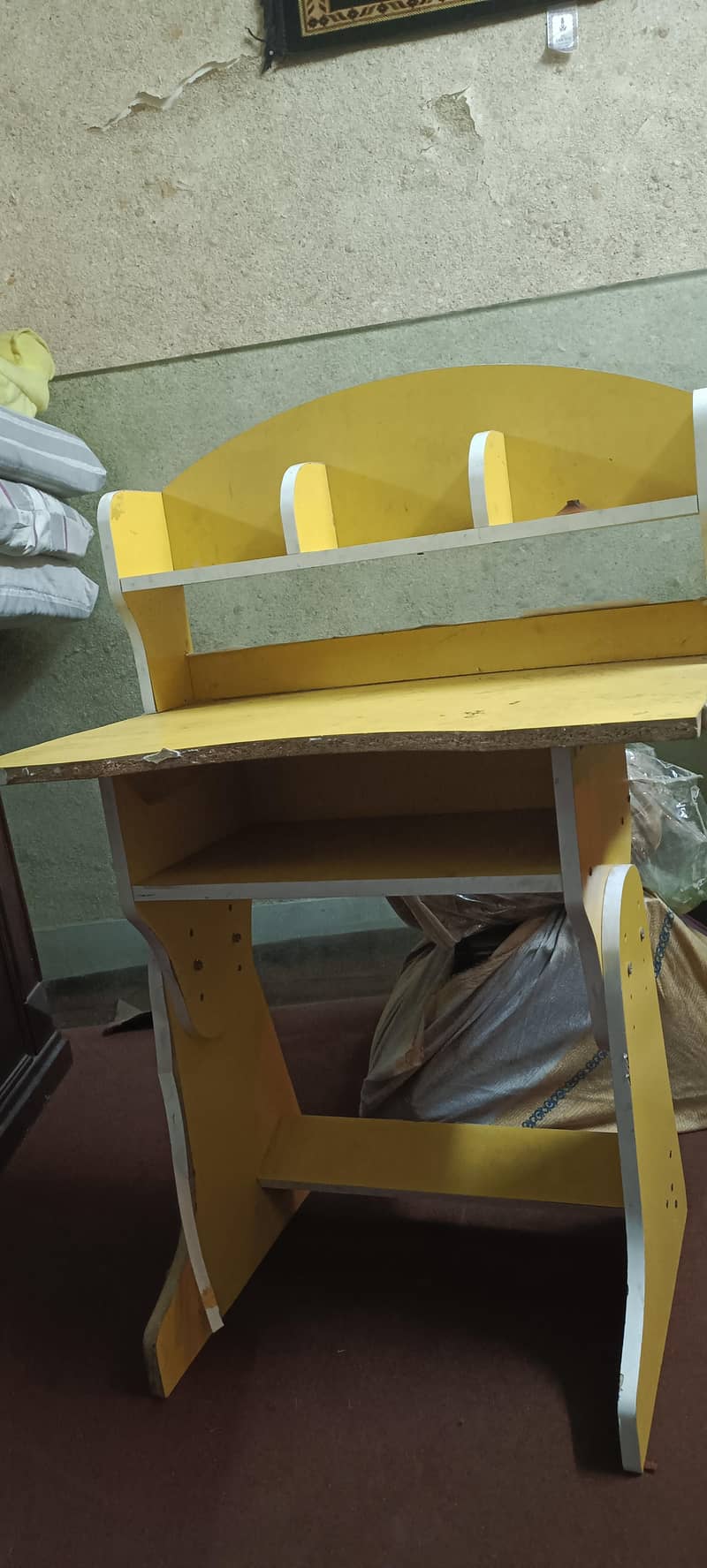 kids study table 1