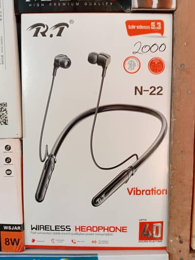 R. T N 22 Headphone