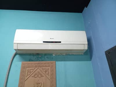 GREE 1.5 Ton Split AC for Sale - Working Condition | Lahore