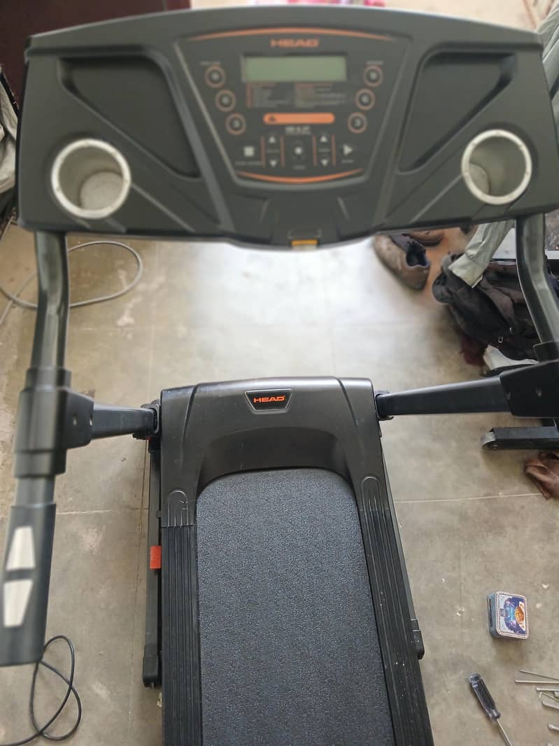 Head Treadmill 3