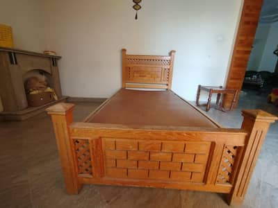 Single Wooden Bed for Sale – Solid & Durable