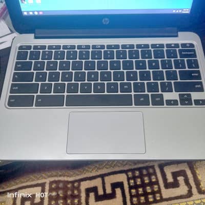 hp Chromebook with charger