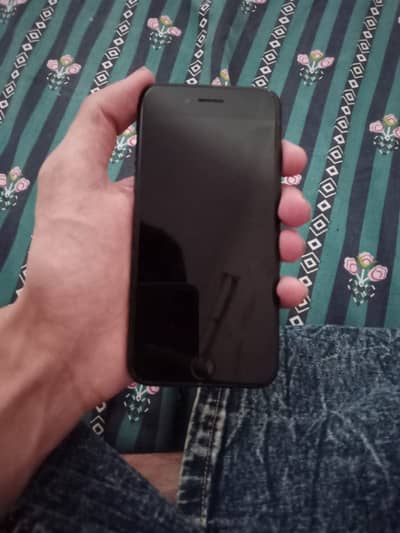 Apple iPhone 7