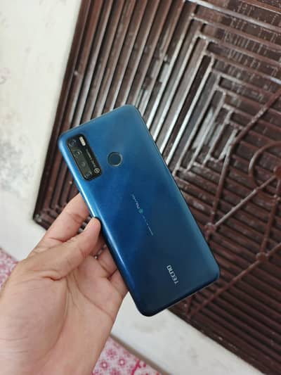 Tecno Pouvoir 4 Pro