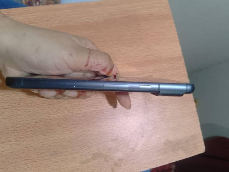 Google Pixel 8 3