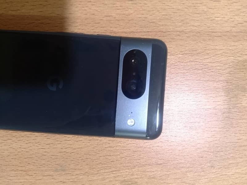 Google Pixel 8 5