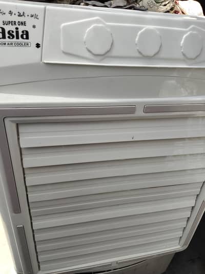 Room cooler only 5 month used