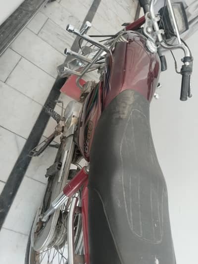 CD Honda 70