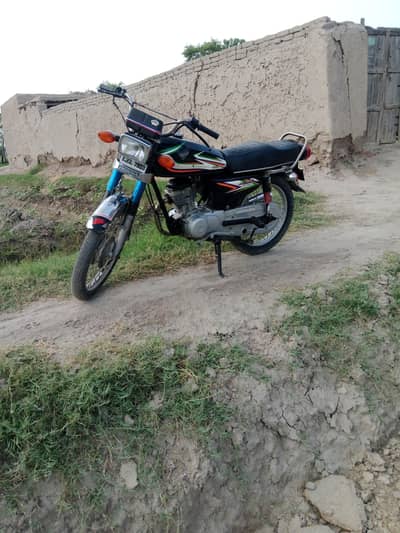 Honda CG 125 2005. model excellent condition fresh look