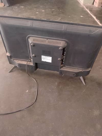 LED TV