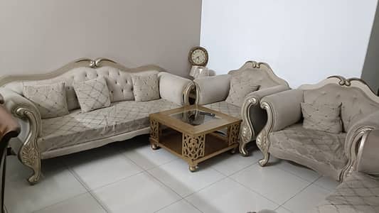 7 seater sofa set with centre table