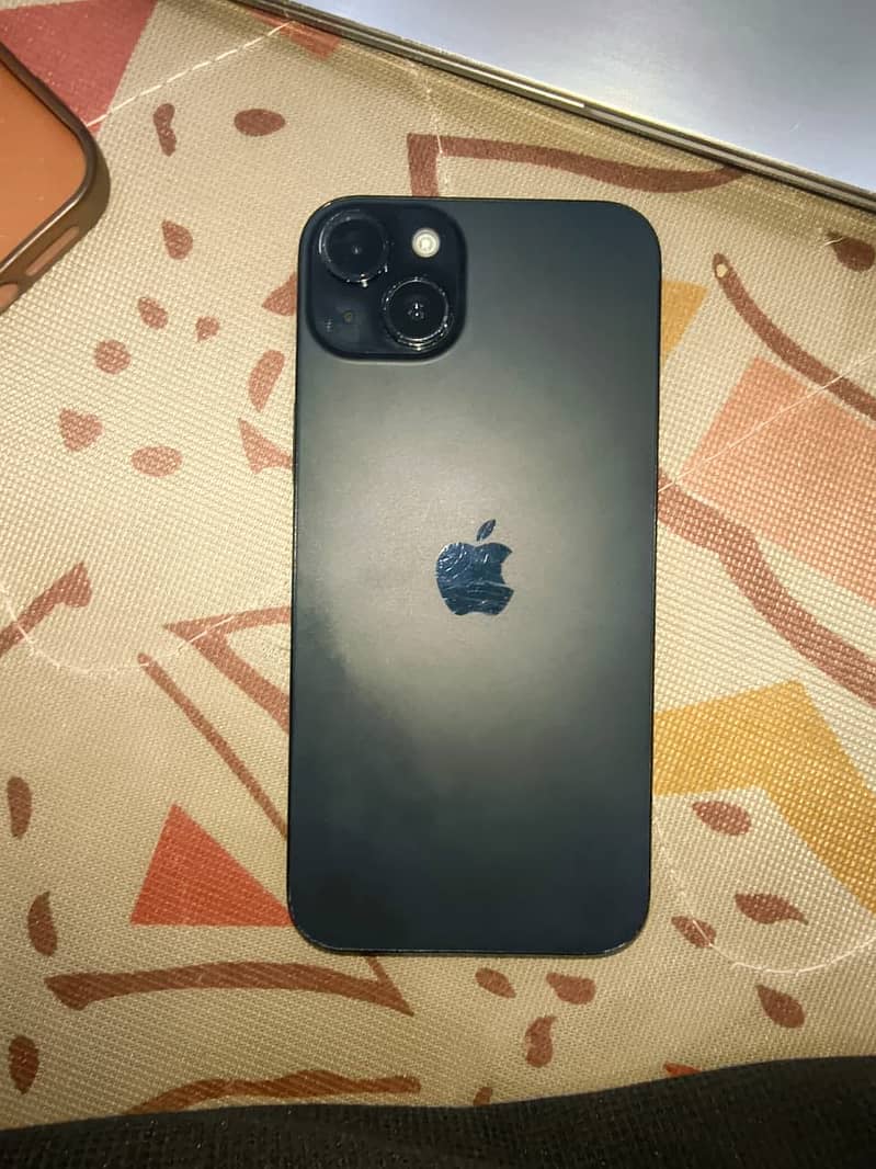 Apple iPhone 15 plus 1