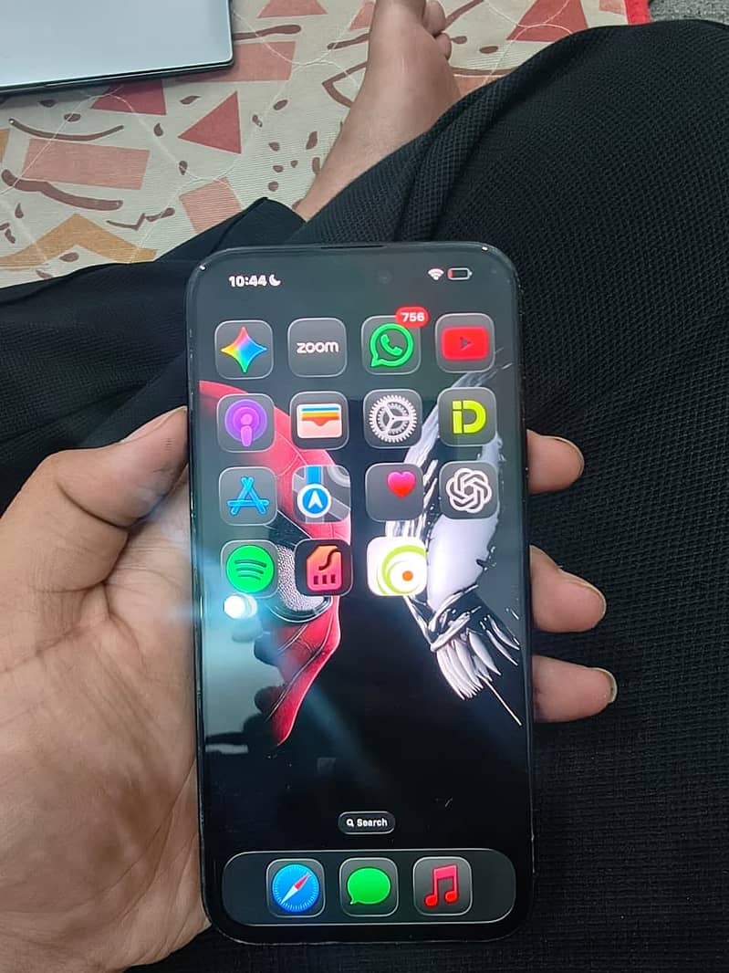 Apple iPhone 15 plus 5