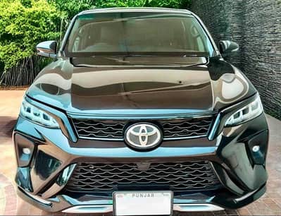 Toyota Fortuner Legender 2023