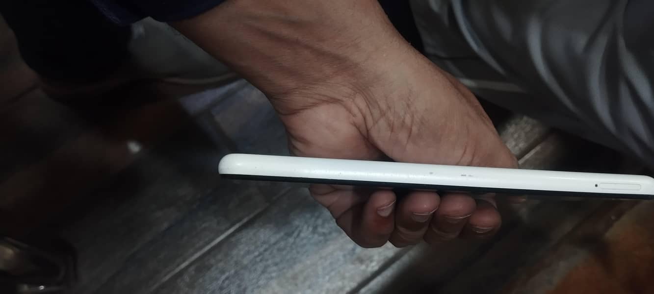 Samsung Mobile A12 1