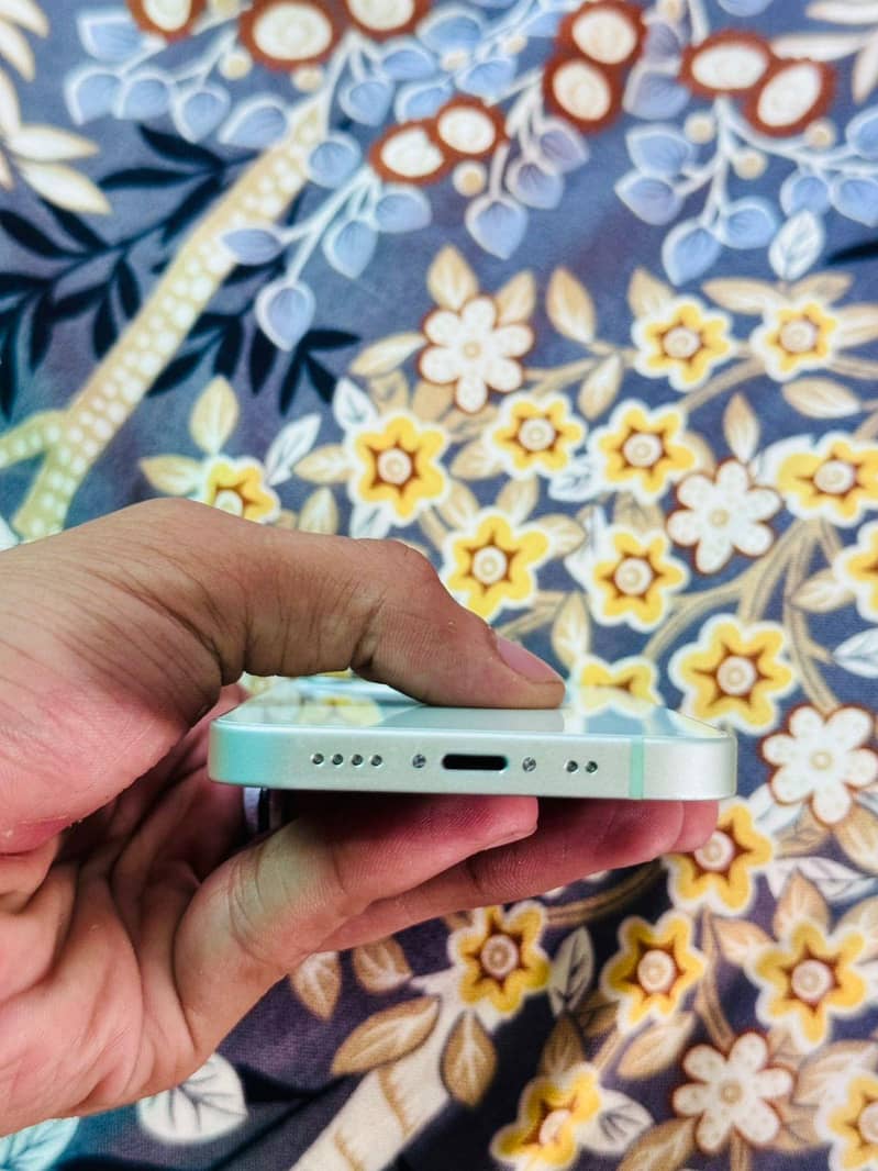 Apple iPhone 12 mini 5