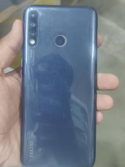 Tecno Spark 4