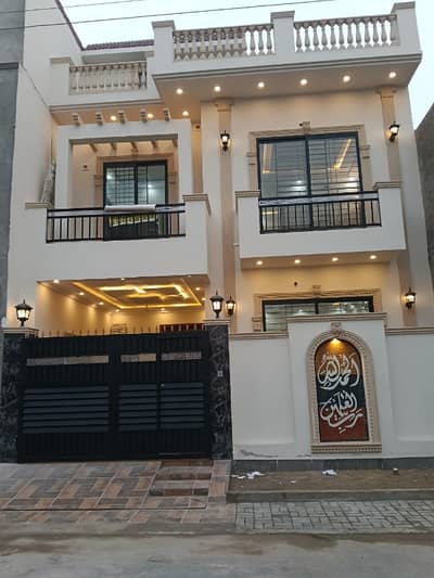 Beautiful 5 Marla Brand New House For Sale
