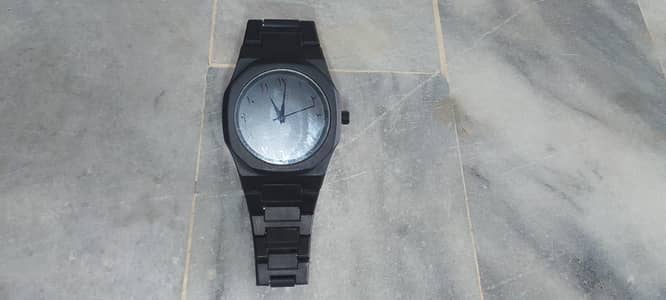 good condition black or a watch