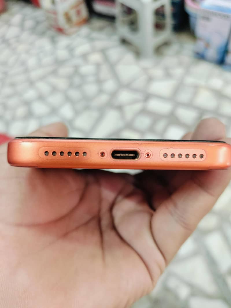Apple iPhone 17 Pro Max 1
