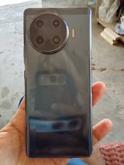 Tecno Spark 20 Pro Plus. . . . . 8Gb. . . . . 64Gb