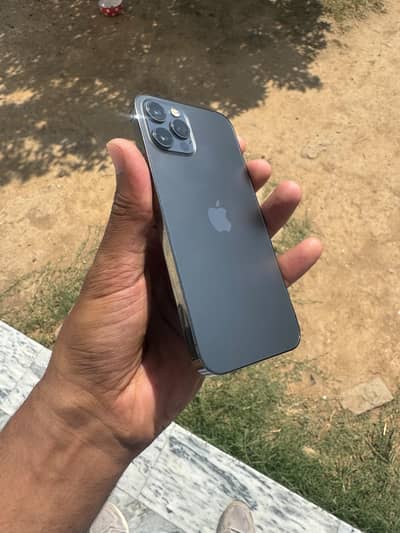 Apple iPhone 12 Pro