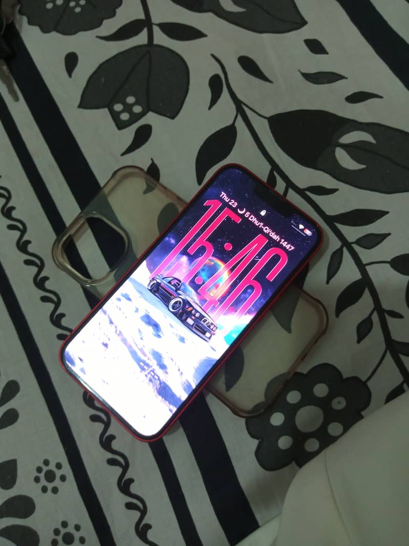 Apple iPhone 13 1