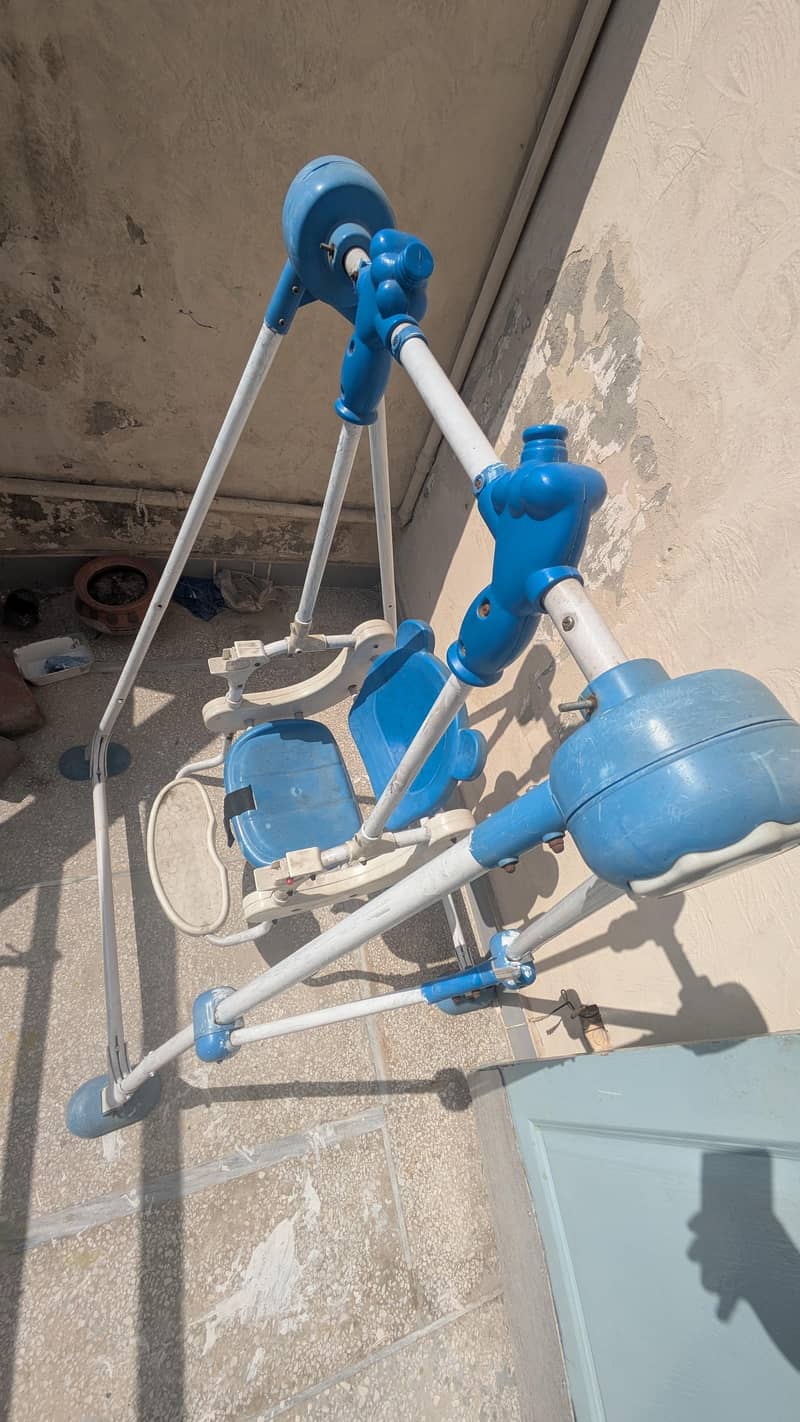 child swing 0