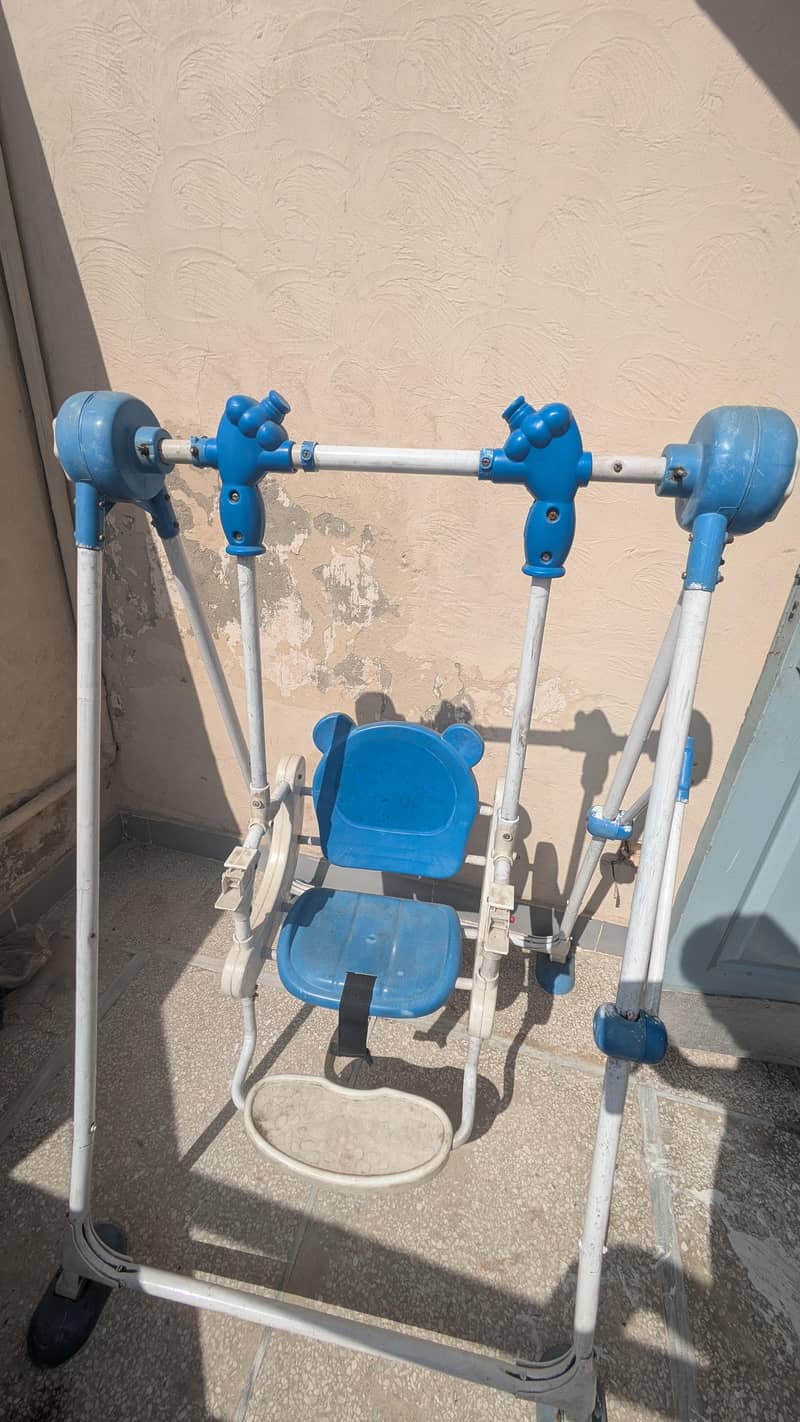 child swing 2