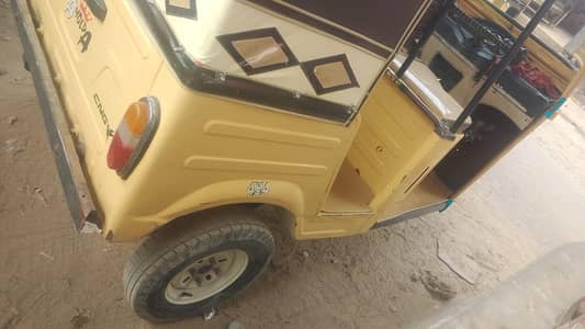auto rickshaw