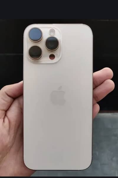 Apple iPhone 16 Pro Max
