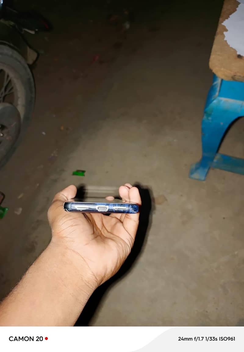 Google Pixel 8 1