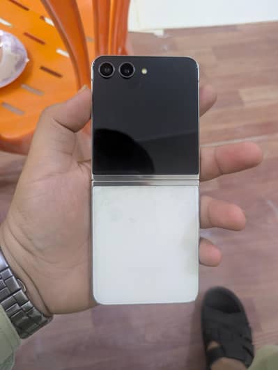Samsung Mobile Z Flip 5 official PTA approved