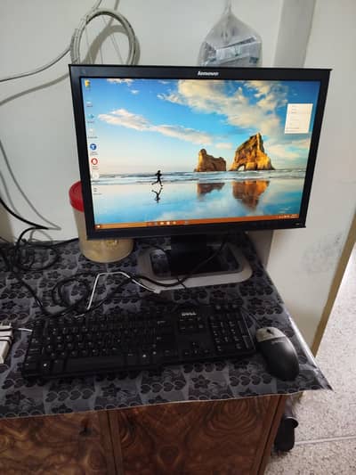 Dell OptiPlex 360 Desktop PC – Core 2 Duo E8400 3.0GHz