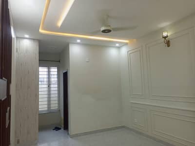 In I-11/2 4 Marla Upper Portion For Rent
