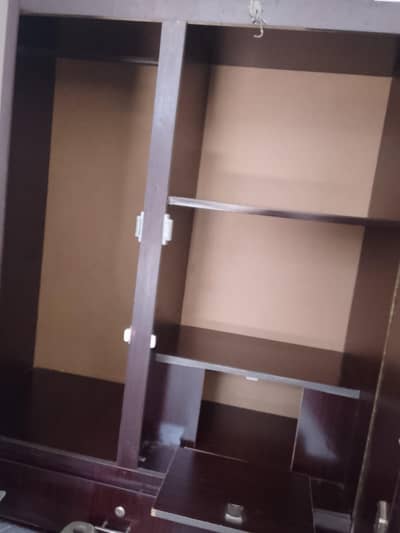 wooden Almirah for sell