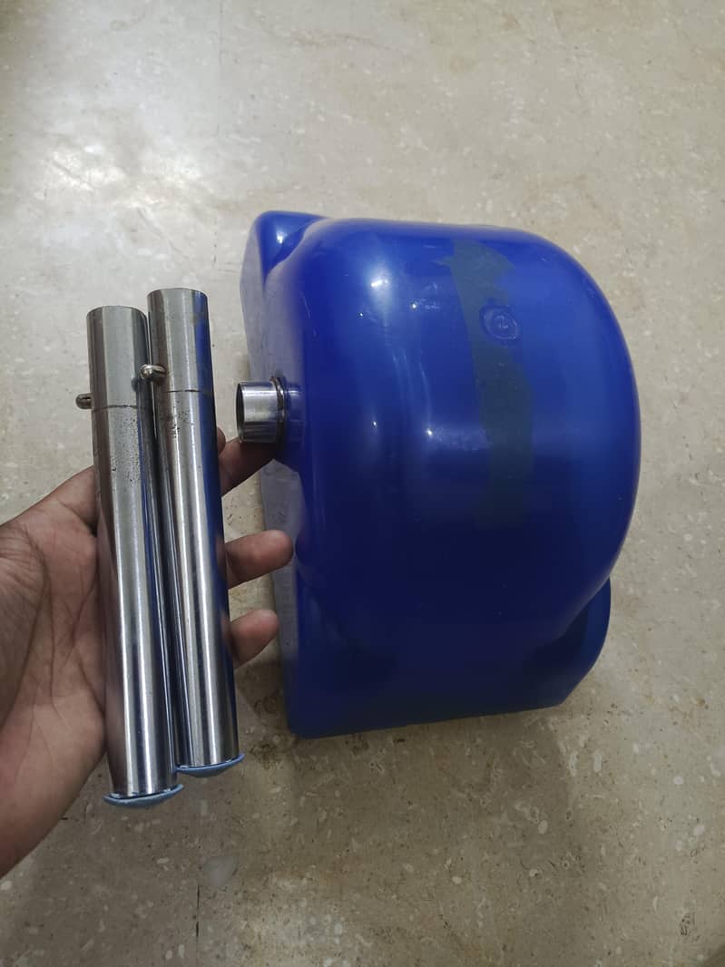 Abs roller wheel exercise 1