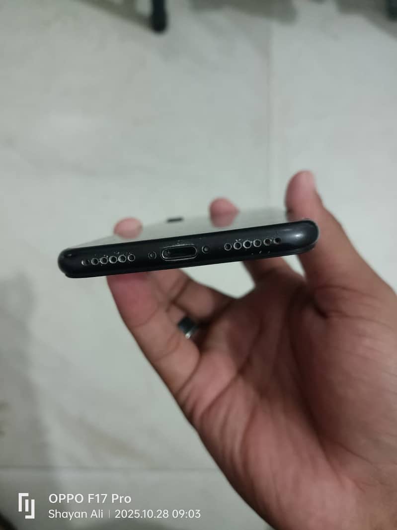Apple iPhone 7 1