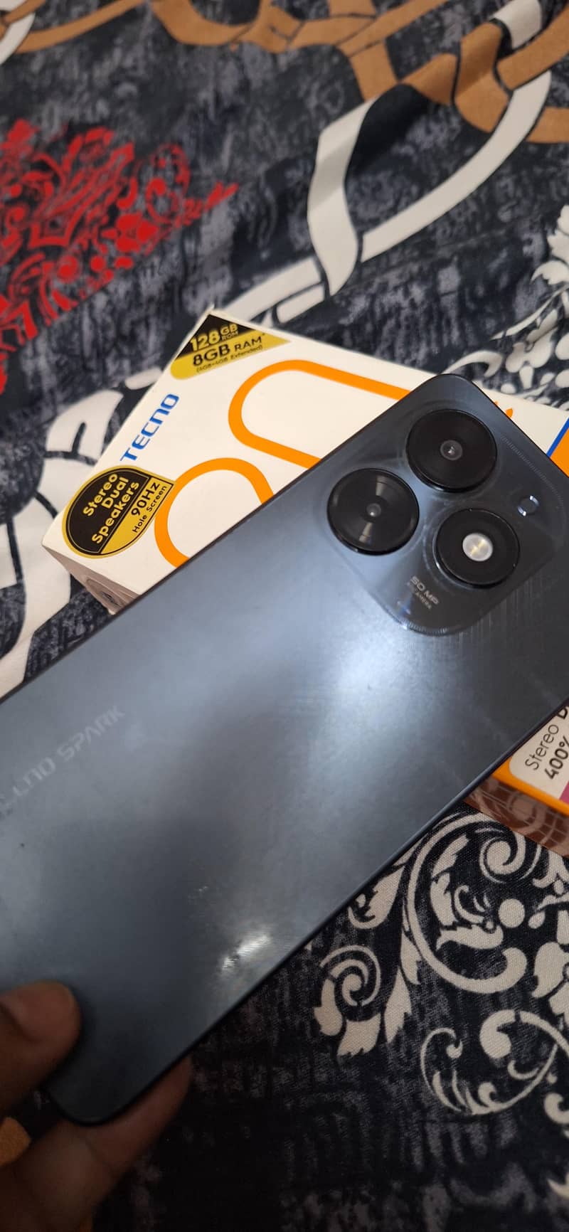 Tecno spark 5
