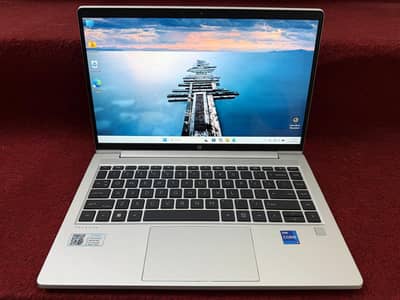 HP ProBook 440 G9 with an Intel Core i7-1255U, 12GB RAM and 512 GB SSD