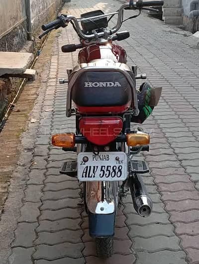 2020 model honda 70cc bike in just 0ne lack 10 thousand