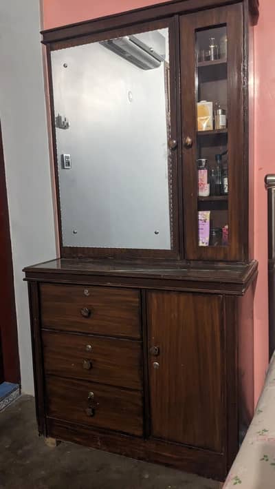 Dressing table and Cabinet with Drawer
