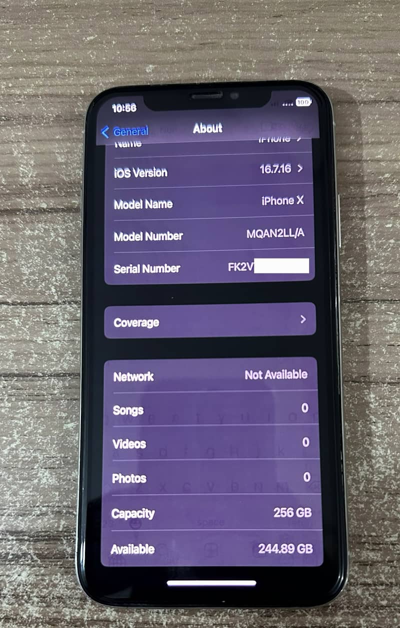 Apple iPhone X 4