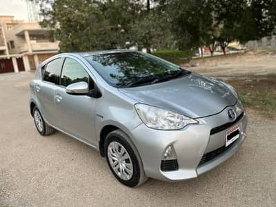 Toyota Aqua 2013 Model, Registration 2016
