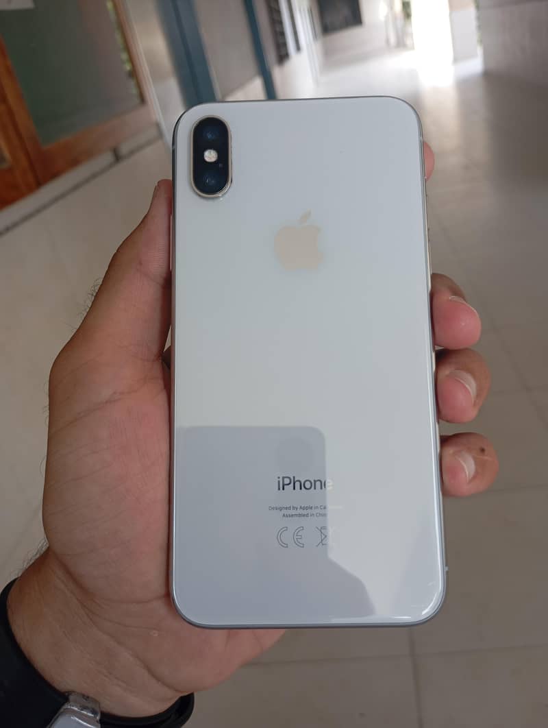 Apple iPhone X 6