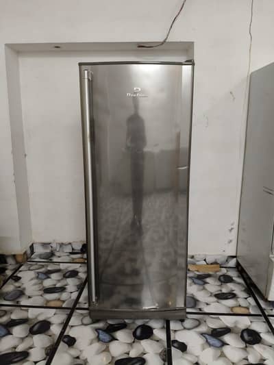 Dawlance Refrigerator – Slightly Used | Excellent Condition