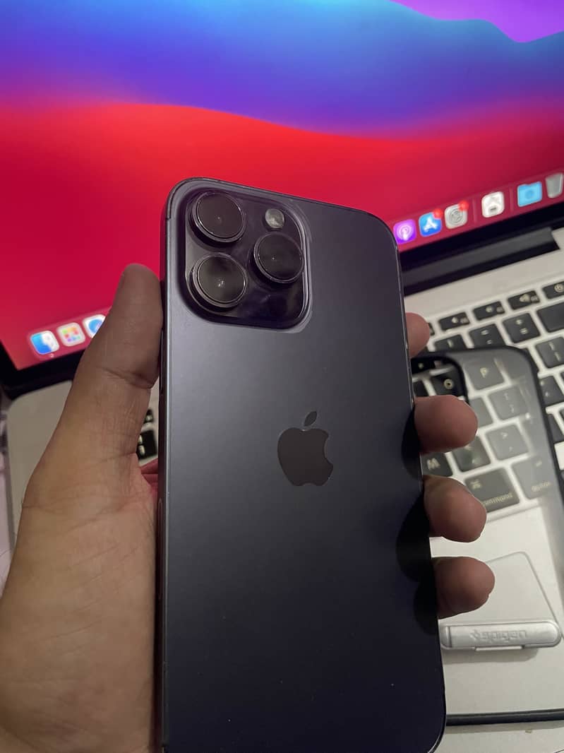 Apple iPhone 14 Pro Max 6