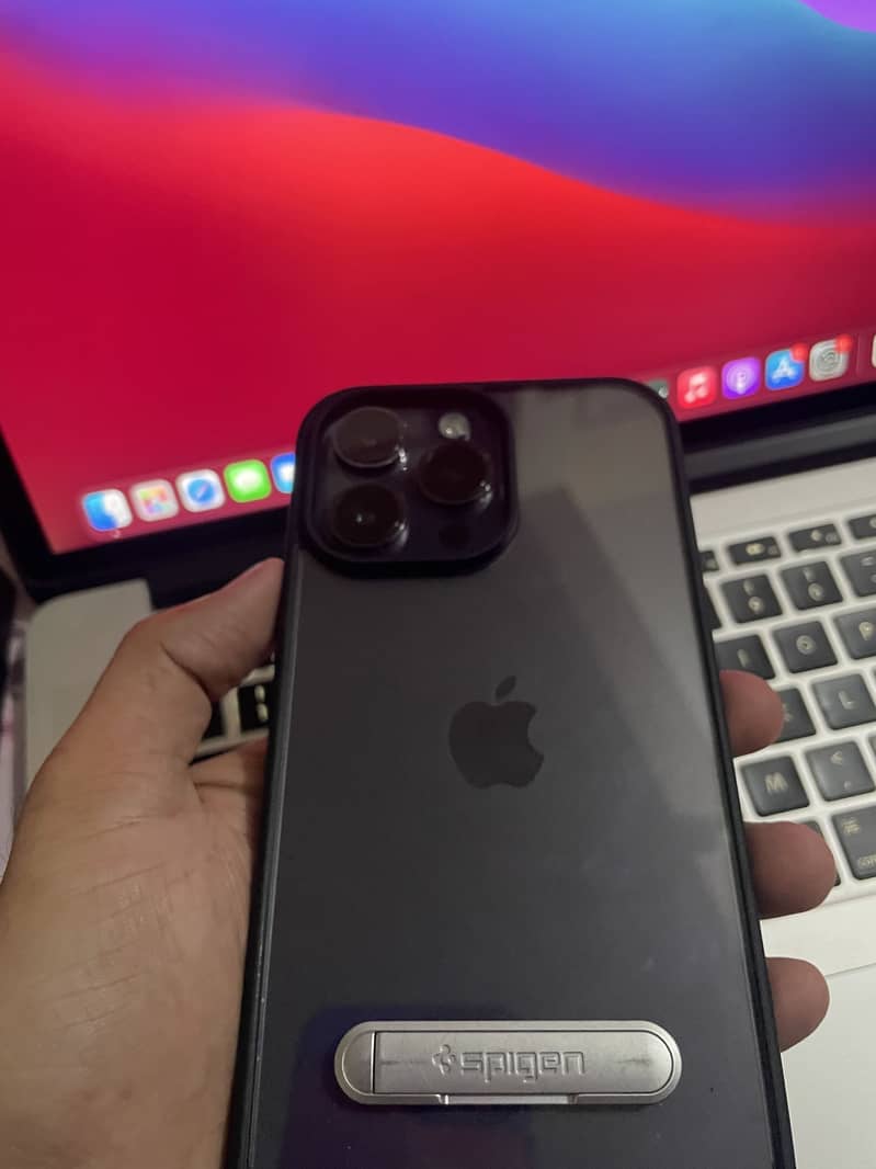 Apple iPhone 14 Pro Max 9