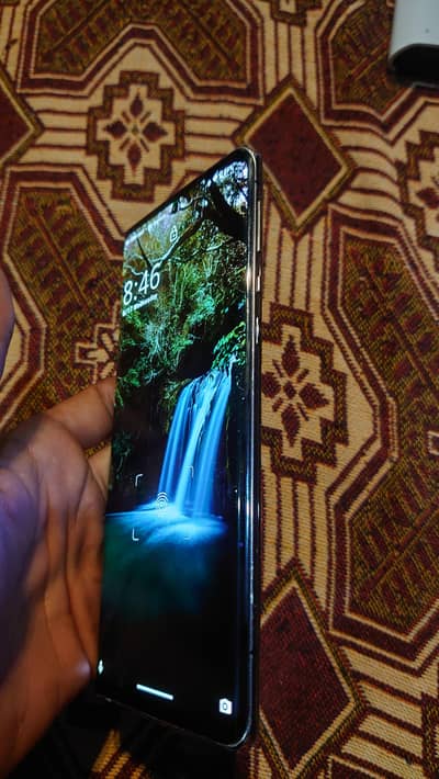 Sharp Aquos R6